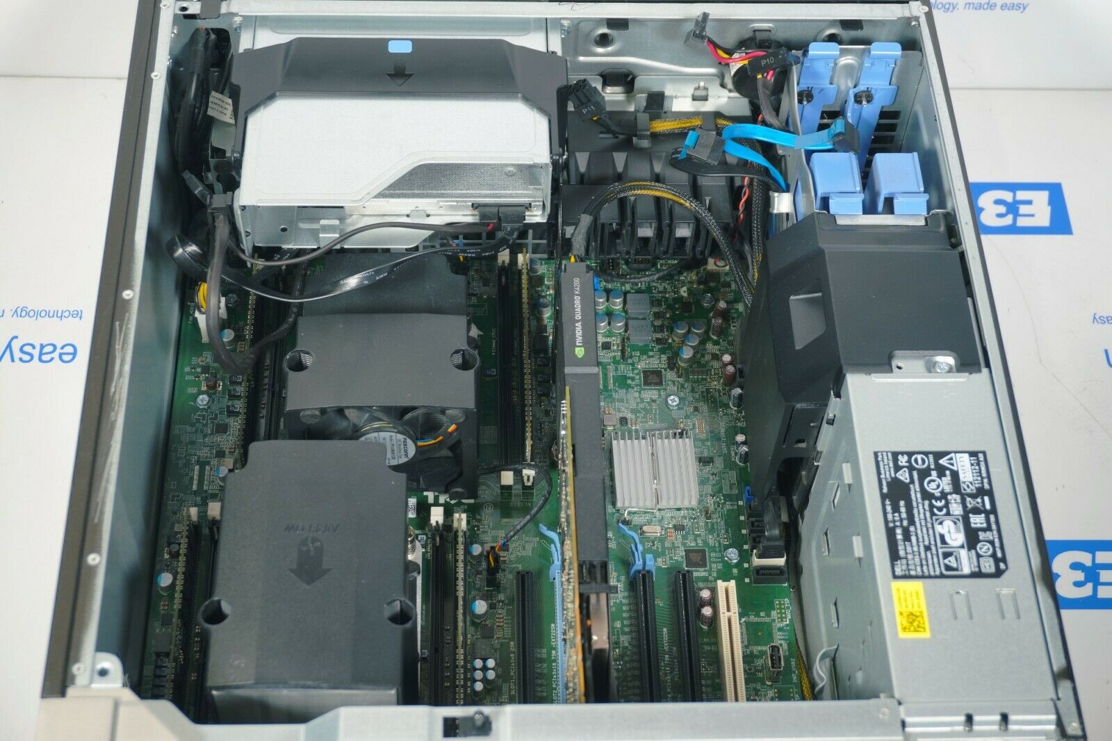 ガラケー8台 81XdSNa-PEL._UF894,1000_QL80_.jpg